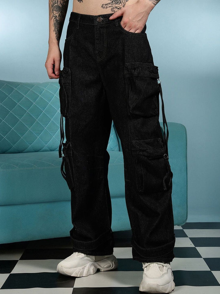 Eszett Men Black Baggy High-Rise Easy Wash Cargos Seluar