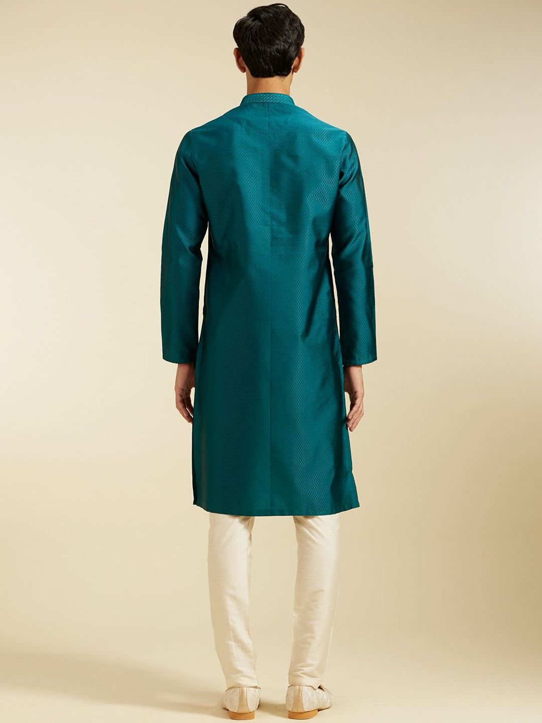 Diwas by Manyavar Geometric Woven Design Thread Work Mandarin Collar Straight Kurta