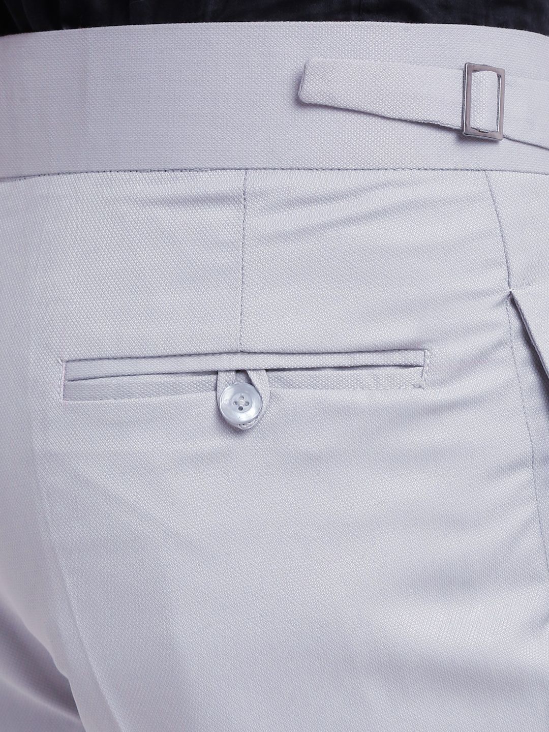 KLOTTHE Men Slim Fit Easy Wash Pleated Trousers
