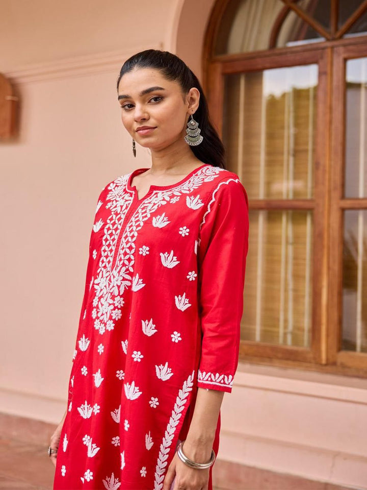 Rumah Chikankari Wanita Red Cotton Chikankari Sulam Kurta