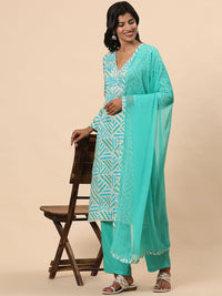 Mamicha Women Printed Regular Beads and Stones Pure Cotton Kurta with Trousers & With Dupatta
