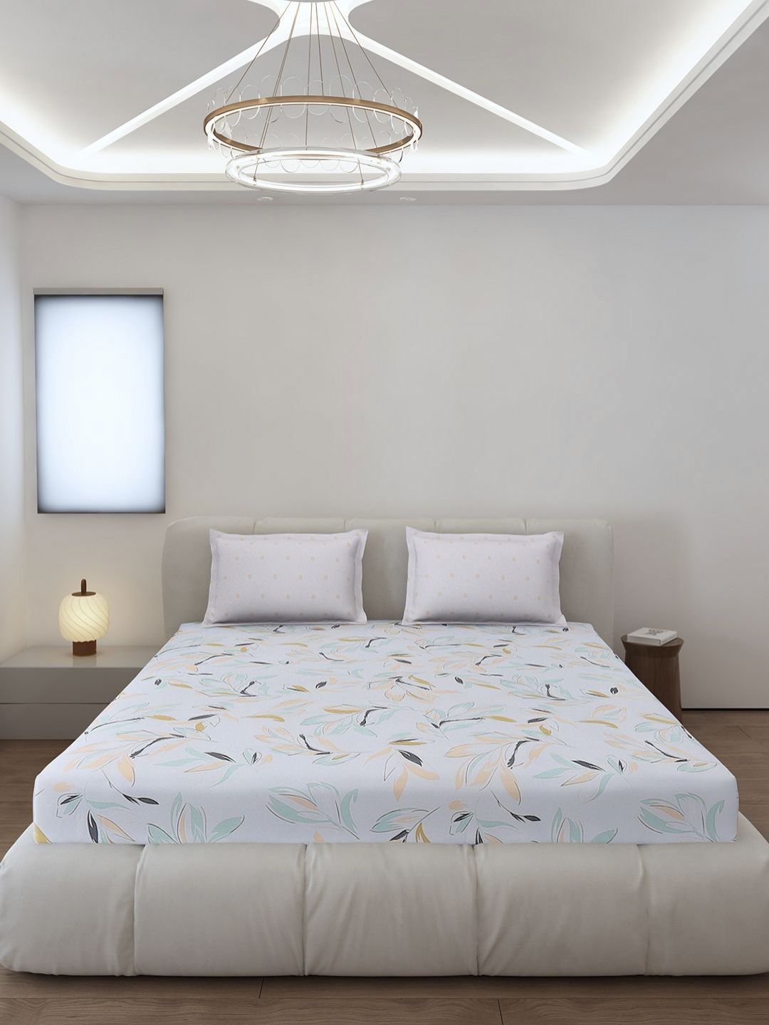 Monte Carlo Edmond White & Grey Ethnic Printed 144 TC King Bedsheet Set 2.70 m x 2.70 m