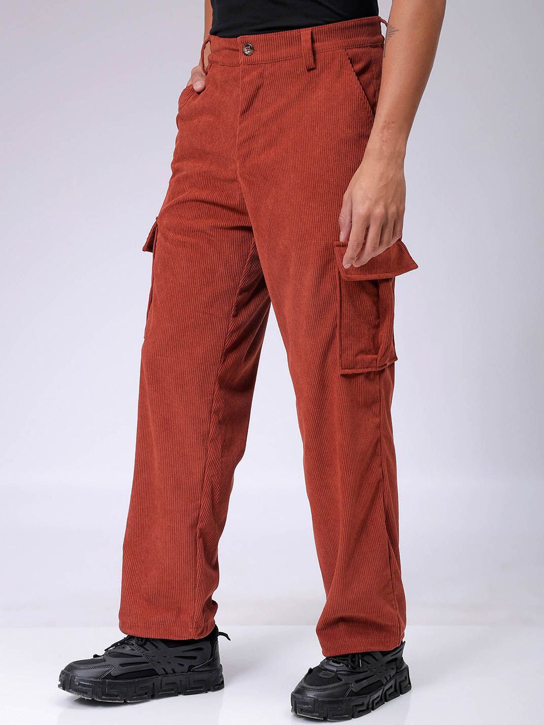 The Indian Garage Co Men Textured Loose Fit Cargos Trousers