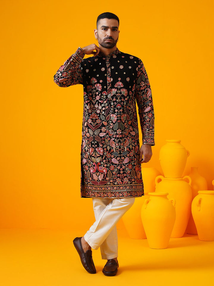 SOJANYA LUXE Kolar Mandarin Sulam Bunga Georgette Kurta Lurus Dengan Seluar