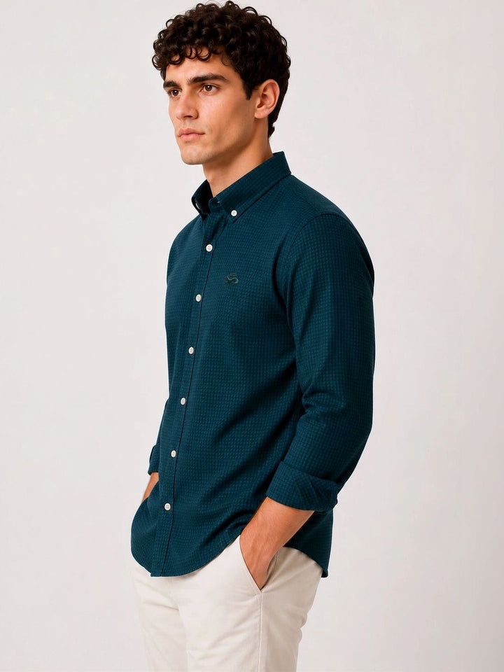 ADRO Men Teal Blue Mini Checked Regular Fit Casual Cotton Shirt