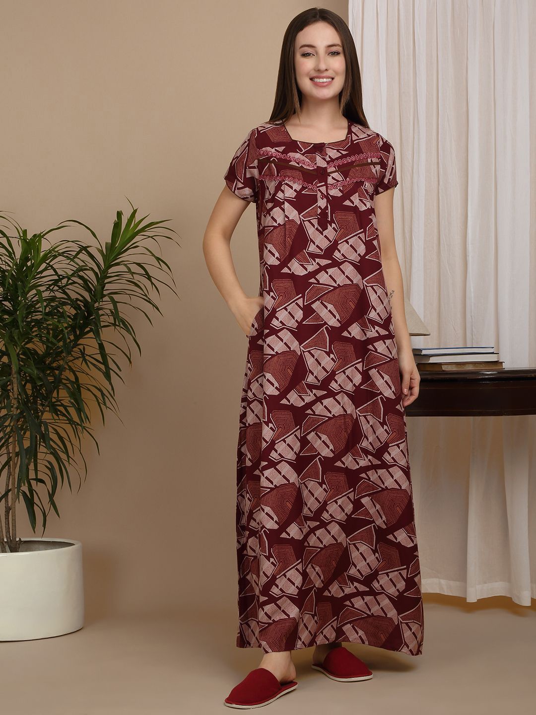 Sweet Dreams Women Printed Pure Cotton Round Neck Short Sleeves Regular Maxi Nightdress