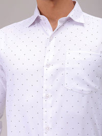 The Indian Garage Co. X Luxe Men Cutaway Collar Micro Ditsy Printed Slim Fit Formal Shirt