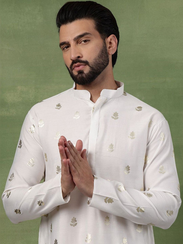 SOJANYA Men Floral Printed Kurta