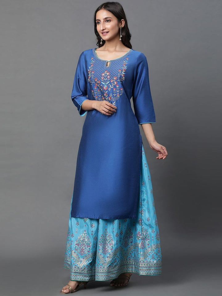 AURELIA Women Geometric Thread Work Kurta