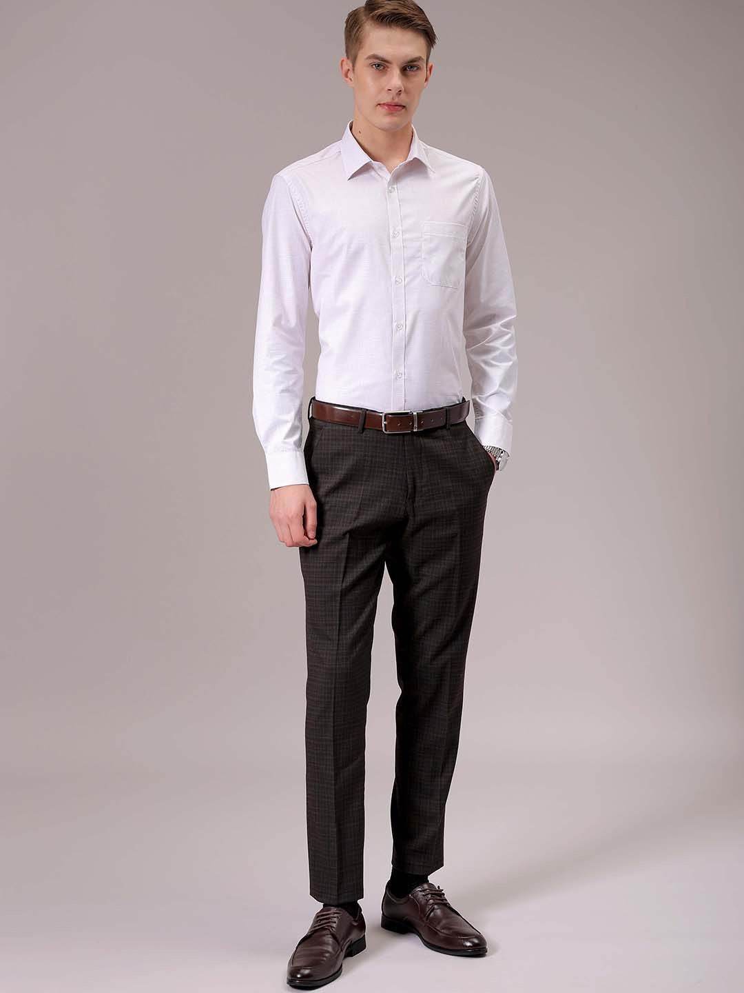 The Indian Garage Co. X Luxe Men Spread Collar Solid Slim Fit Formal Shirt