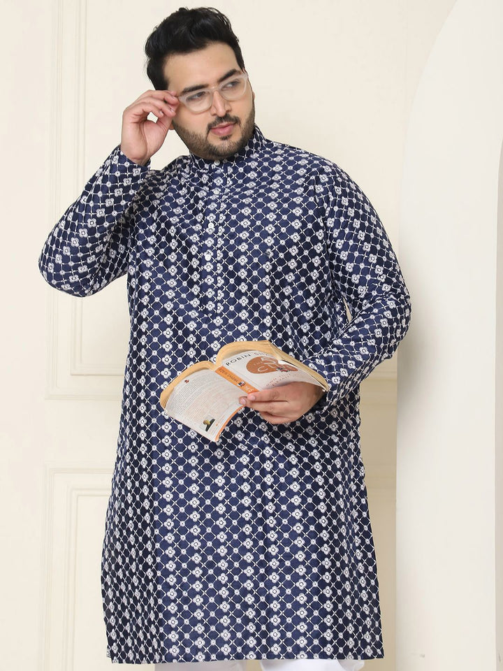SOJANYA PLUS Ethnic Motifs Embroidered Thread Work Band Collar Straight Kurta With Pyjamas