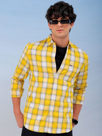 The Indian Garage Co Men Spread Collar Checked Cotton Slim Fit Casual Shirt