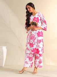 Mamicha Women Floral Printed Regular Pure Cotton Kurta with Trousers