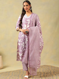 Mamicha Women Floral Printed Regular Thread Work Pure Cotton Kurta with Trousers & With Dupatta