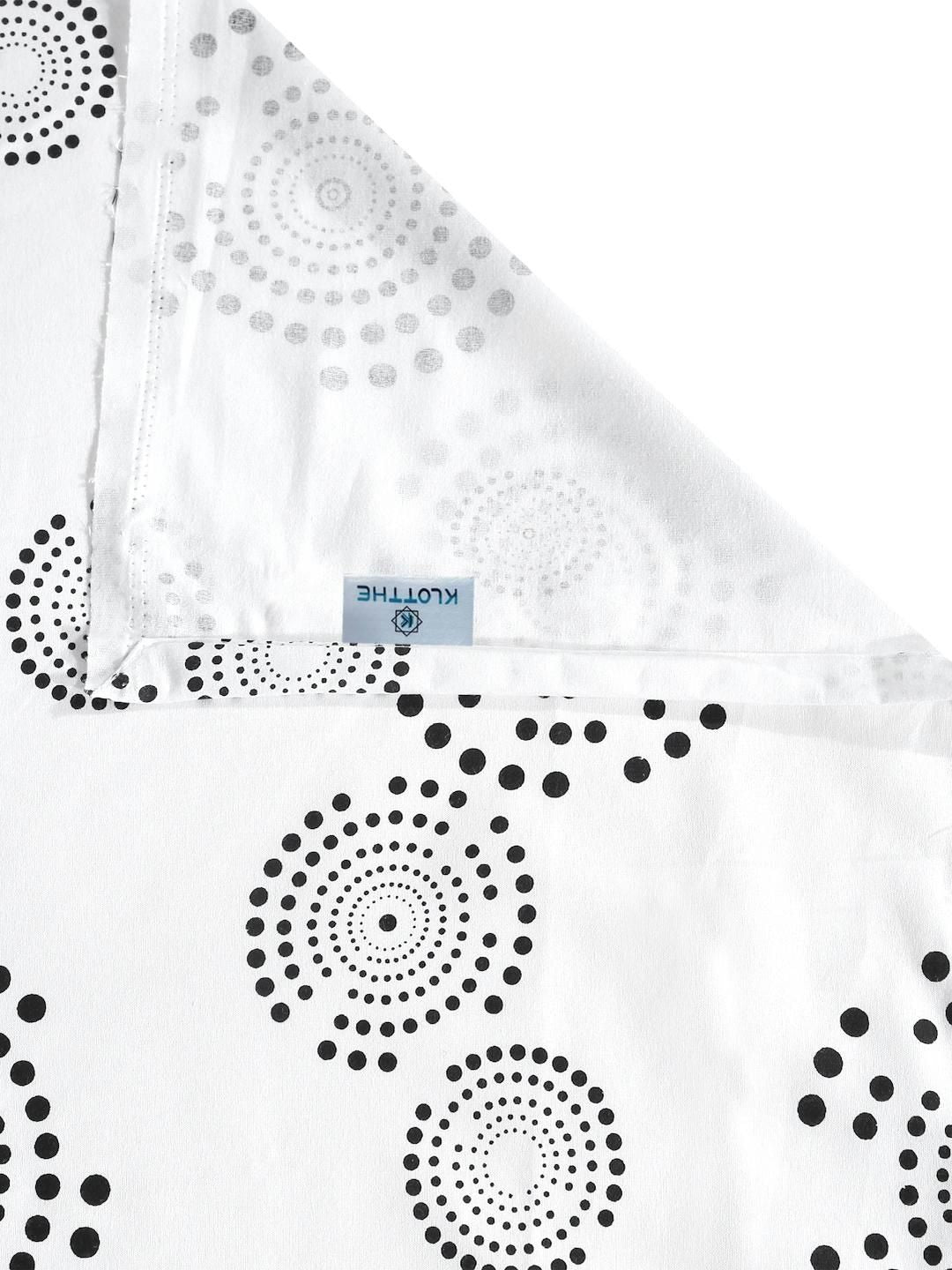 KLOTTHE White Geometric Print Flat 400TC Pure Cotton Super King Bedsheet & 4 Pillow Covers
