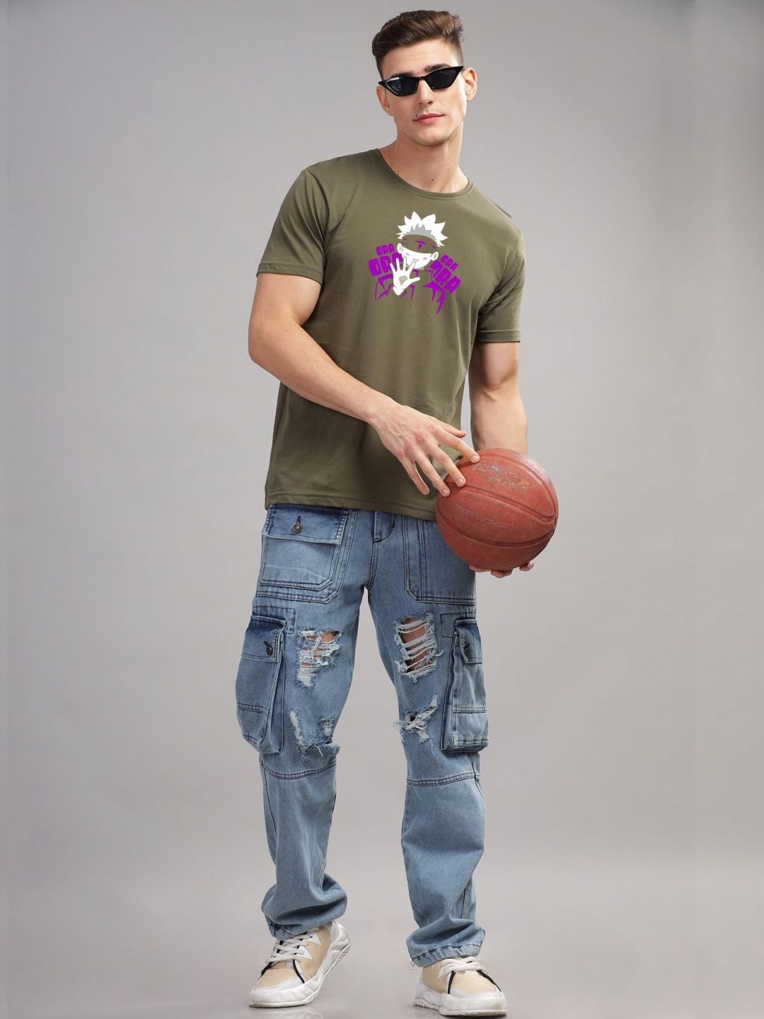 ADRO Men Printed Applique T-shirt