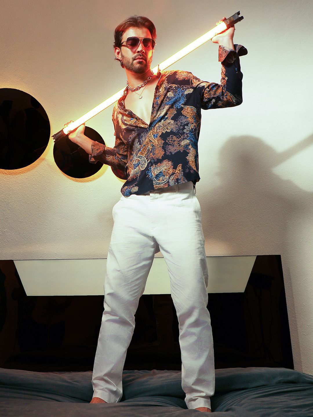 Campus Sutra Men Comfort Fit Ethnic Motifs Printed Spread Collar Casual Shirt