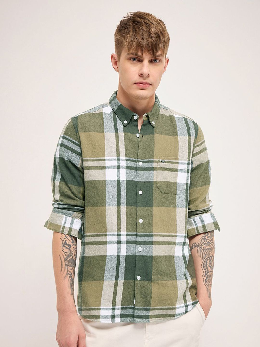 THE BEAR HOUSE Men Button-Down Collar Checked Cotton Slim Fit Casual Shirt