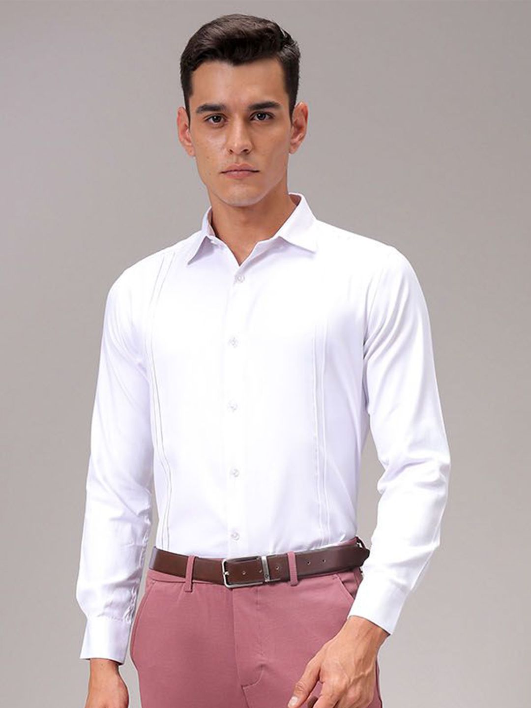 The Indian Garage Co. X Luxe Men Solid Spread Collar Slim Fit Formal Shirt