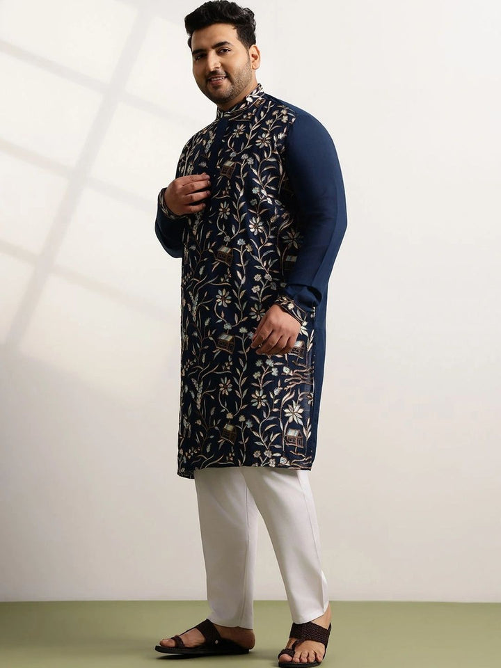 SOJANYA PLUS Men Floral Embroidered Regular Thread Work Kurta with Pyjamas