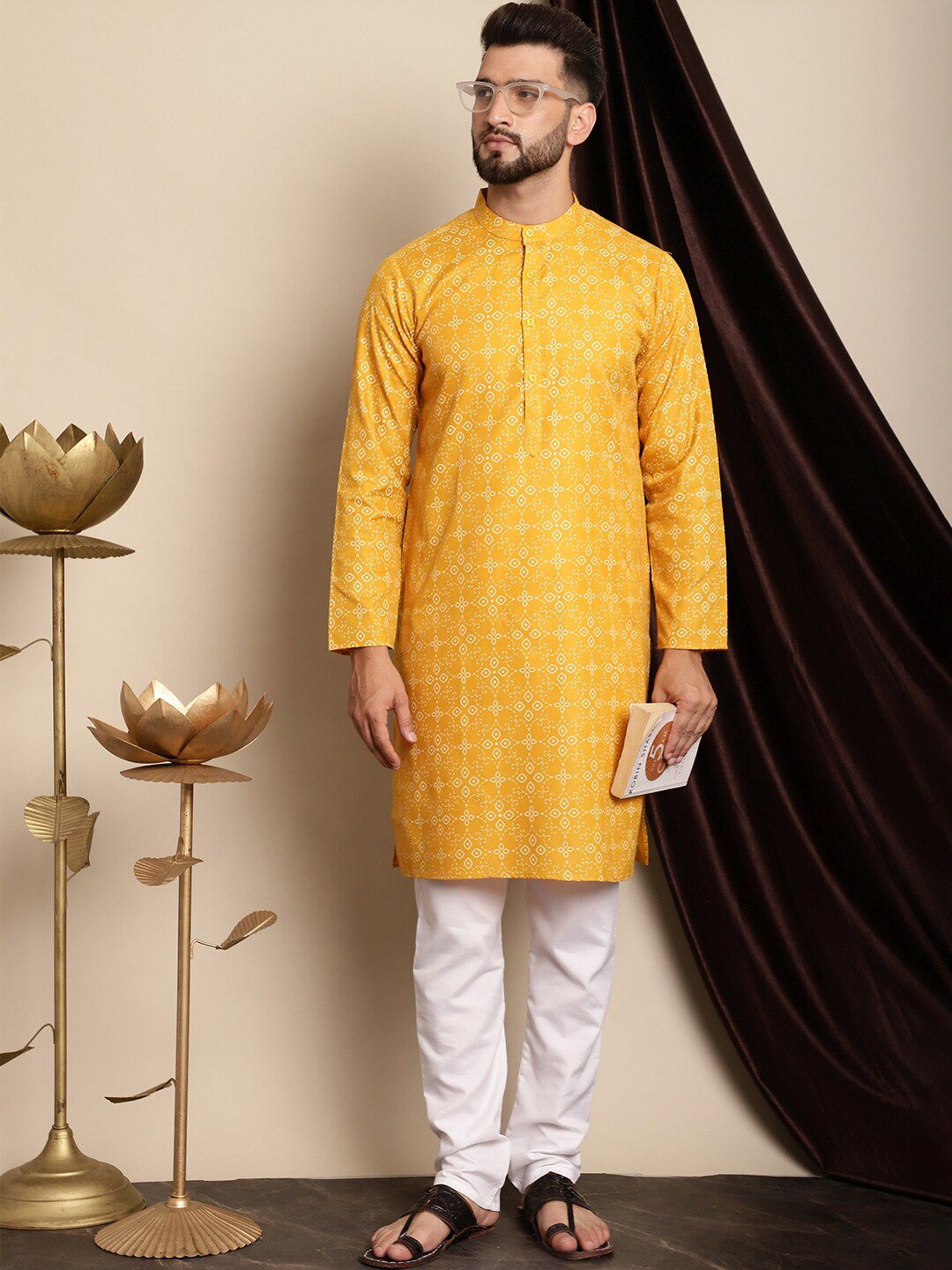 Motif Etnik Kuning Mustard Anouk Bercetak Kurta Biasa dengan Churidar