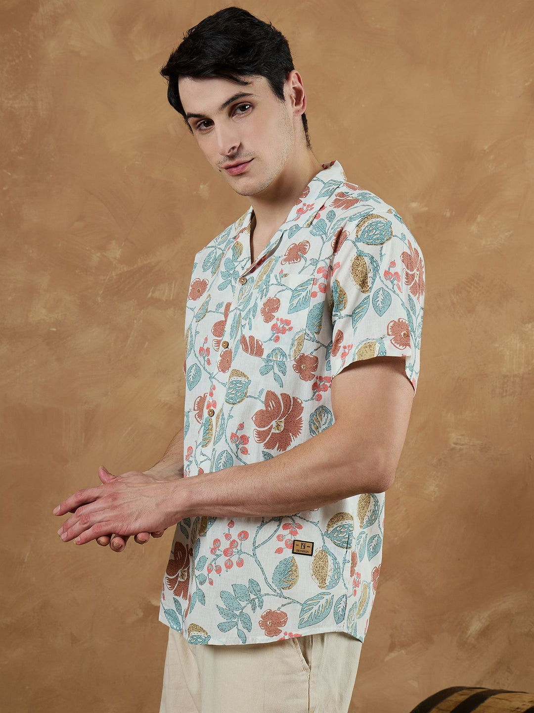 DENNISON Men White Regular Fit Floral Printed Casual Shirt