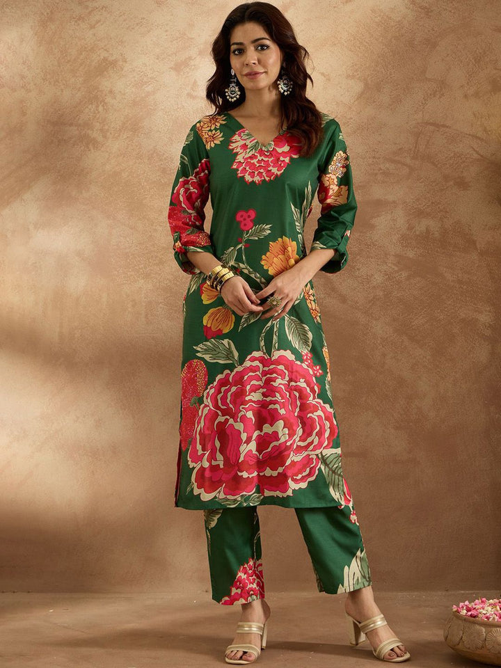 Indo Era Women Floral Printed Regular Kurta with Trousers