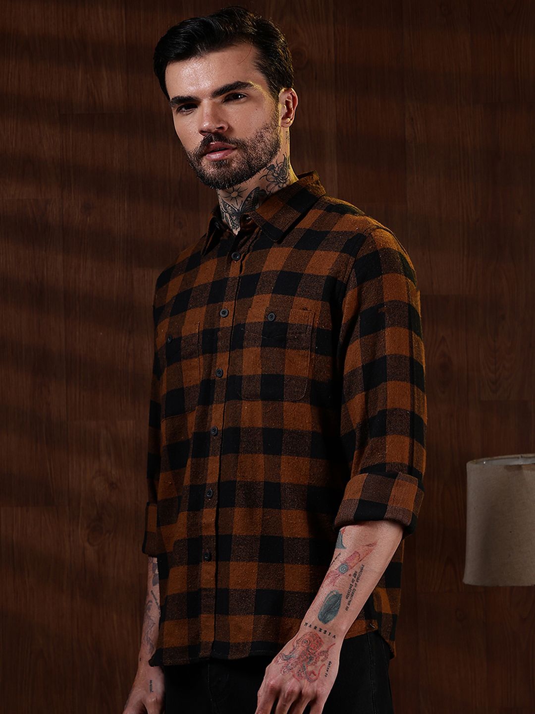 Eszett Men Buffalo Checked Spread Collar Baju Kasual