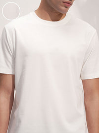 HIGHLANDER Men Solid Regular Fit T-shirt