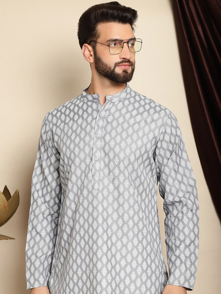 Anouk Bandhani Printed Kurta With Churidar