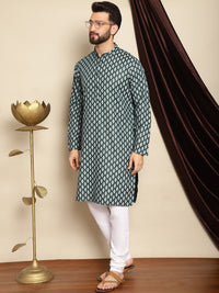 Kurta Kolar Jalur Bercetak Motif Etnik Anouk dengan Churidar