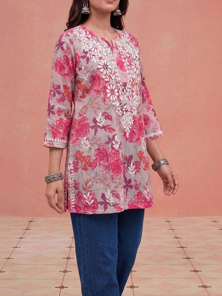 Rumah Wanita Chikankari Floral Printed Chikankari Floral Kurta