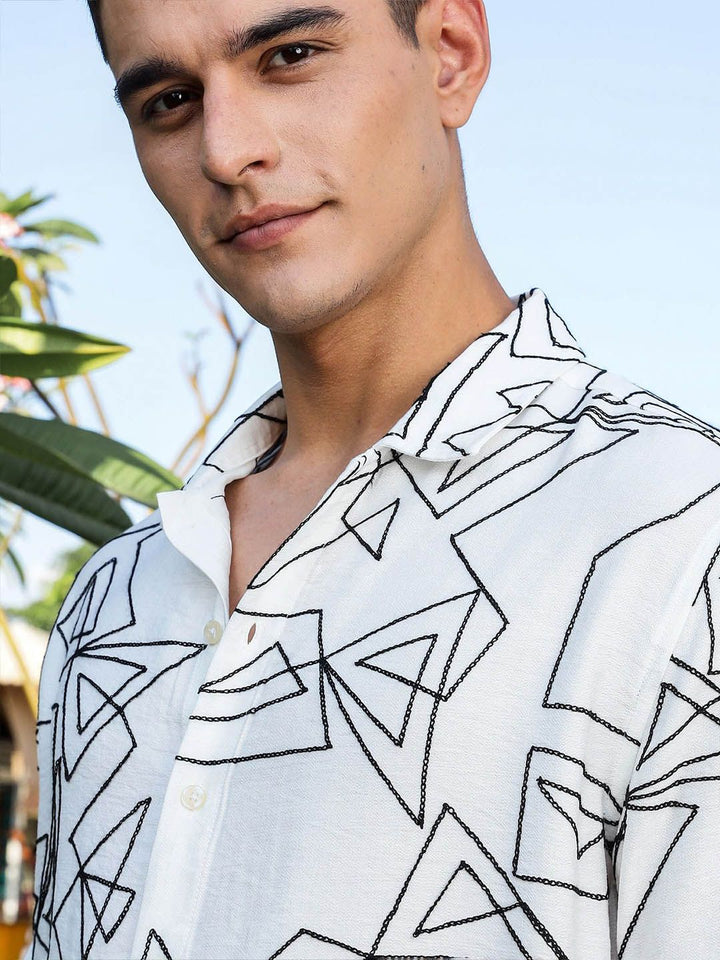 Thomas Scott Men Premium Fit Geometric Printed Spread Collar Casual Shirt