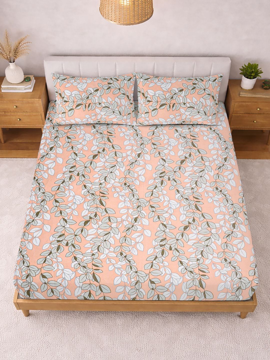 KLOTTHE Orange Floral Printed 300 TC King Bedsheets