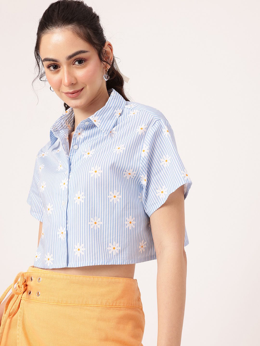 DressBerry Edgy Holiday Spirit Striped & Floral Printed Boxy Fit Crop Shirt