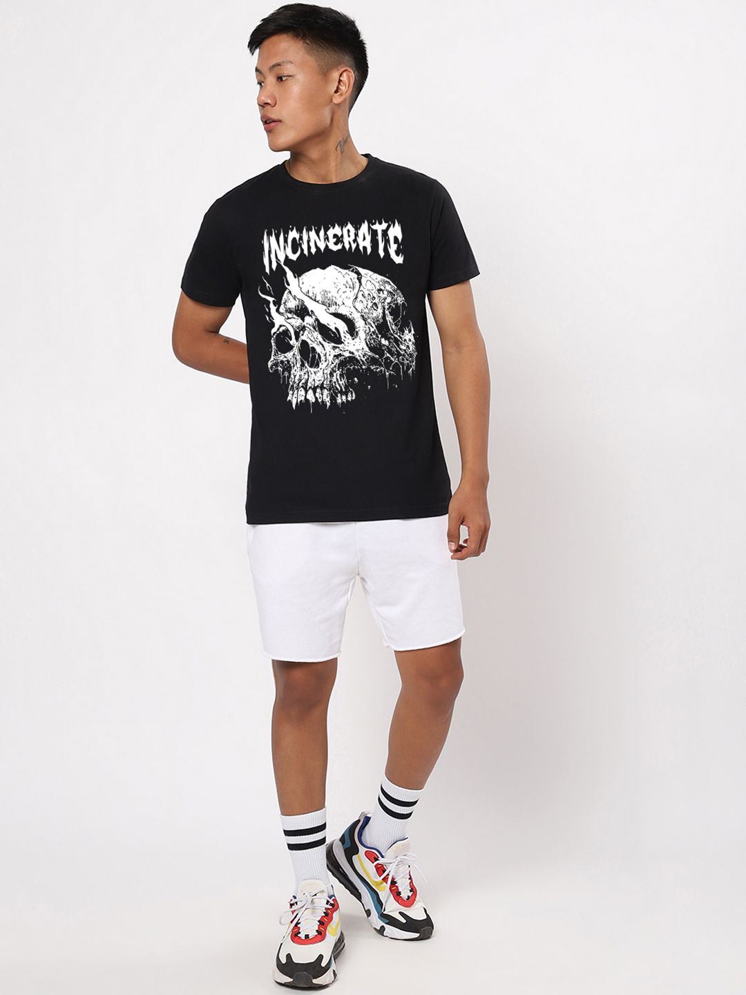 Bewakoof Men Graphic Printed Round Neck Pure Cotton T-shirt
