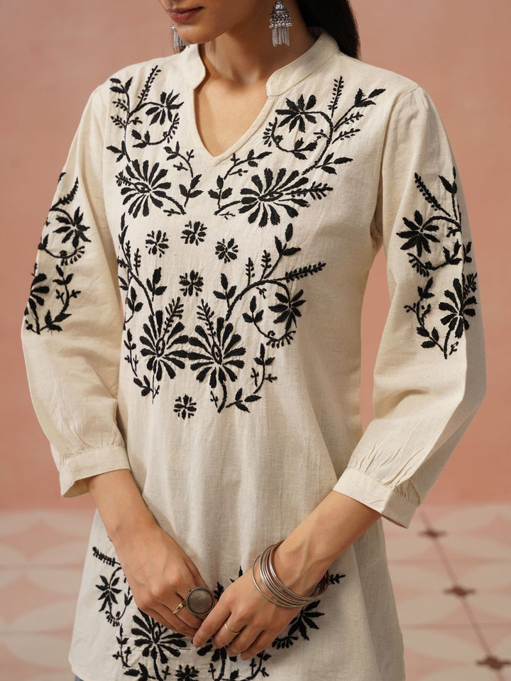 Kurta Kerja Benang Sulam Bunga Rumah Wanita Chikankari