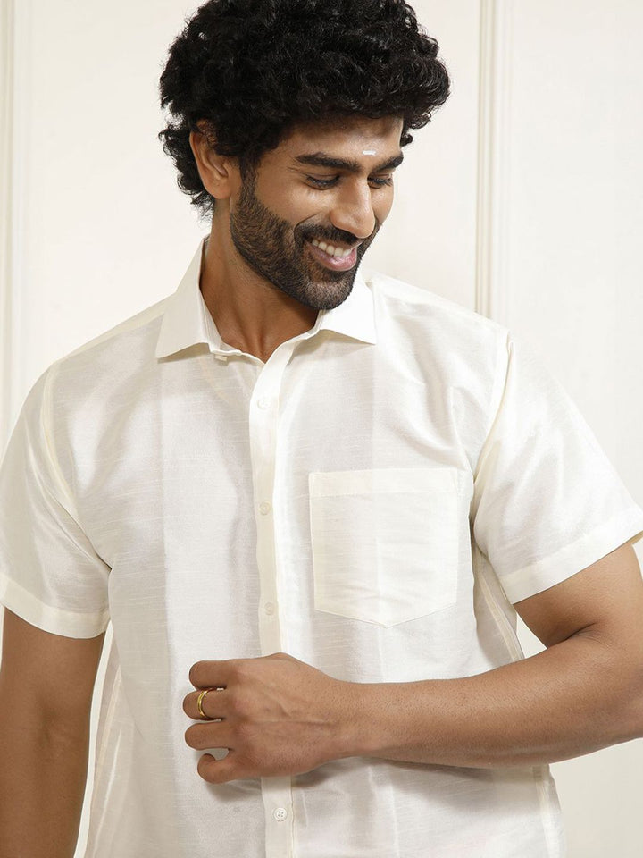 VASTRAMAY Shirt Collar Shirt With Veshti