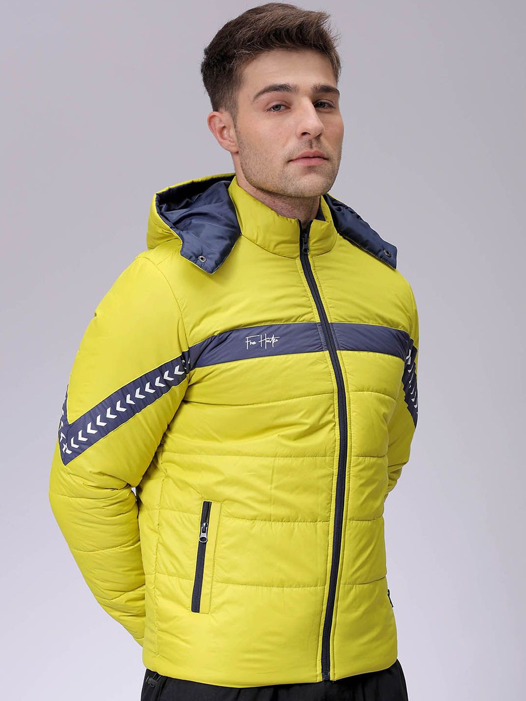 The Indian Garage Co Men Colourblocked Puffer Jacket with Patchwork