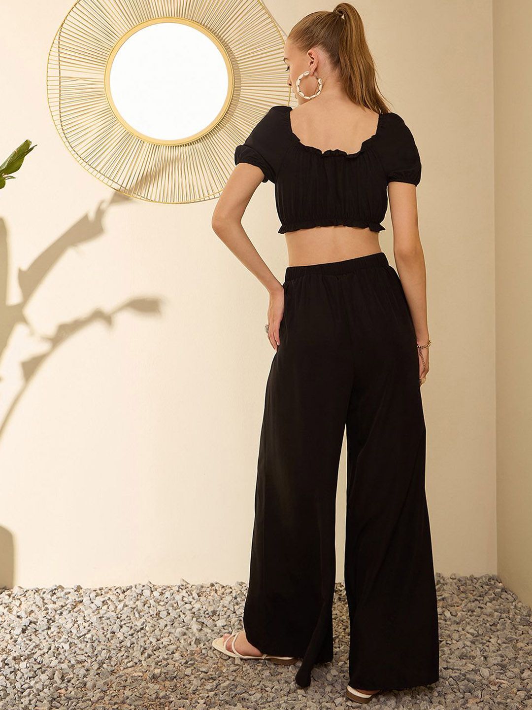 Berrylush Sweetheart Neck Crop Top With Palazzo