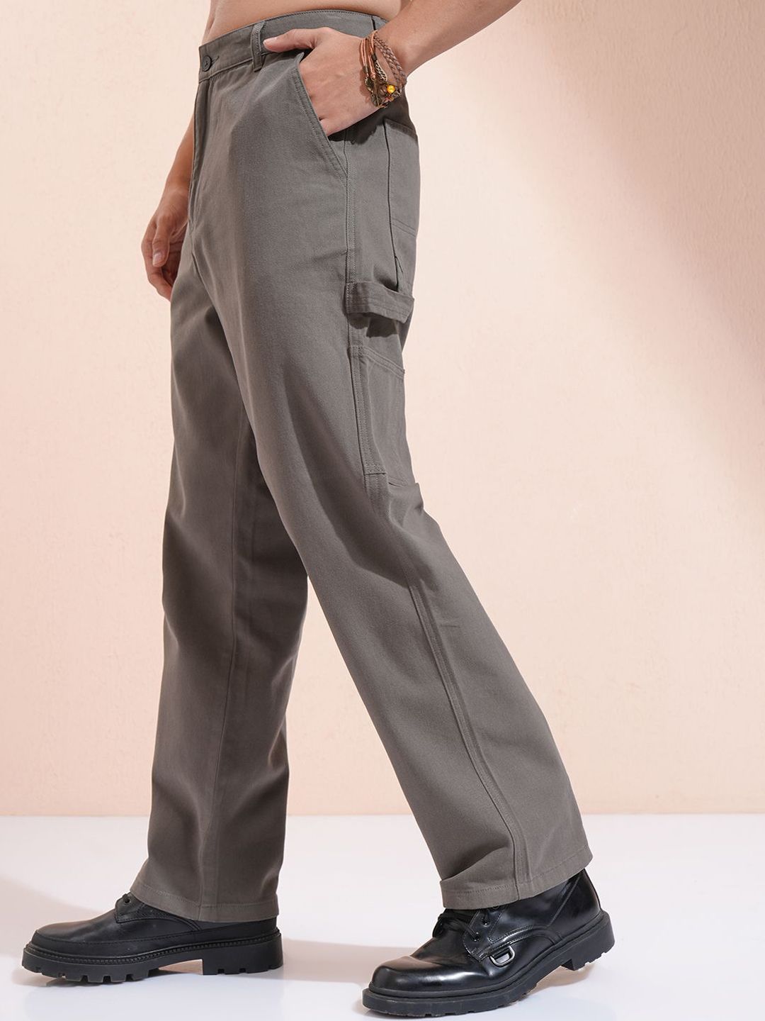 HIGHLANDER Men Carpentar Fit Cargo Trousers