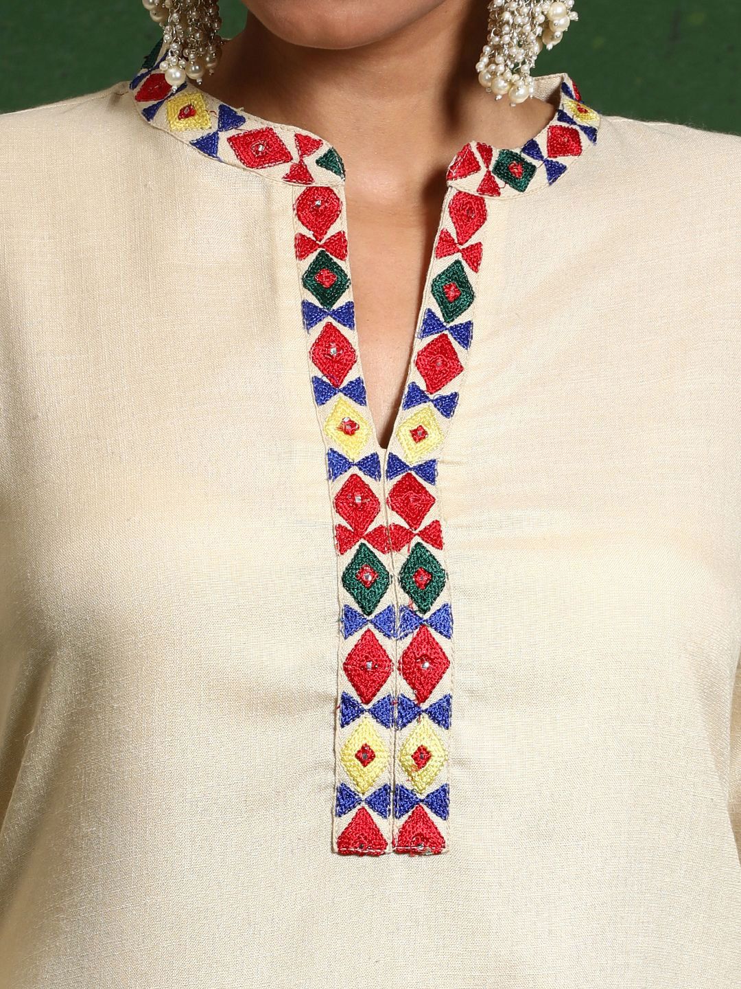 Varanga Embroidered Thread Work Mandarin Collar Straight Kurta with Trousers & Dupatta