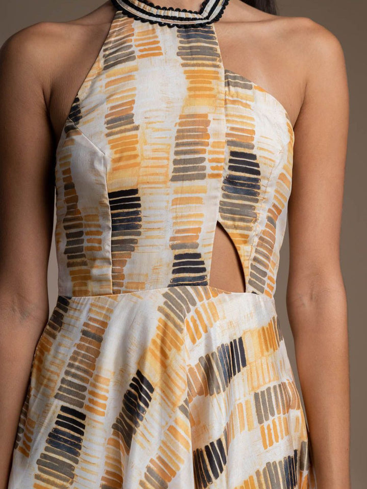 Mamicha Abstract Printed Halter Neck Crepe Fit & Flare Dress