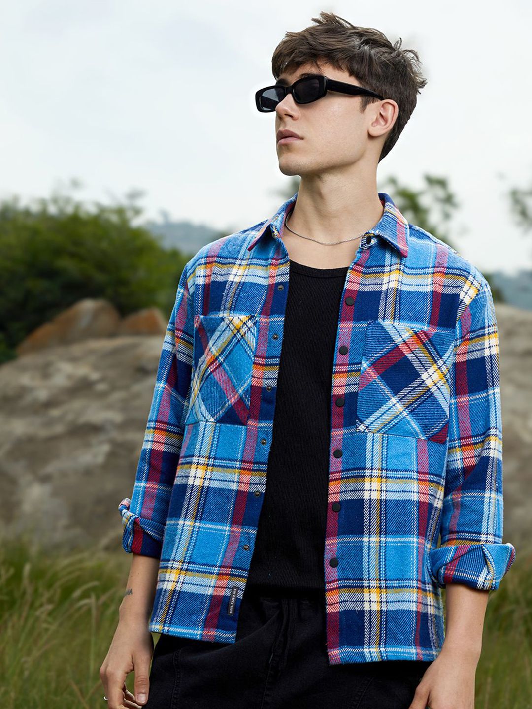 Campus Sutra Men Comfort Opaque Checked Casual Shirt