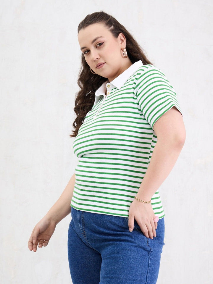 Sassafras Curve Women Plus Saiz T-Shirt Kolar Polo Bergaris
