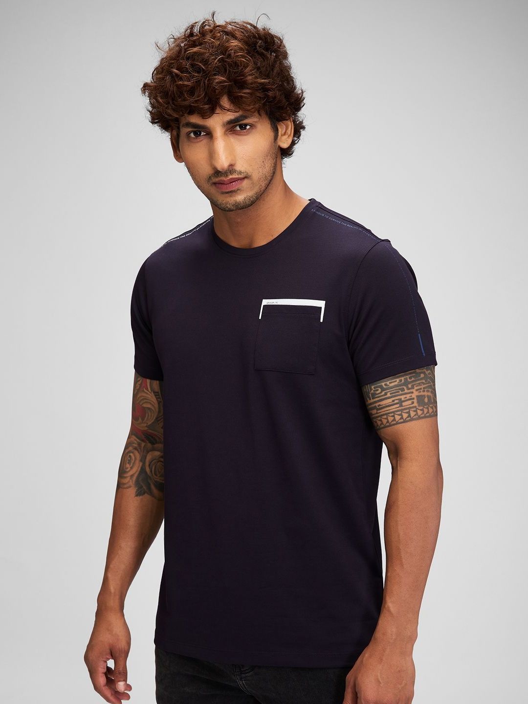 SPYKAR Men Pockets Slim Fit T-shirt