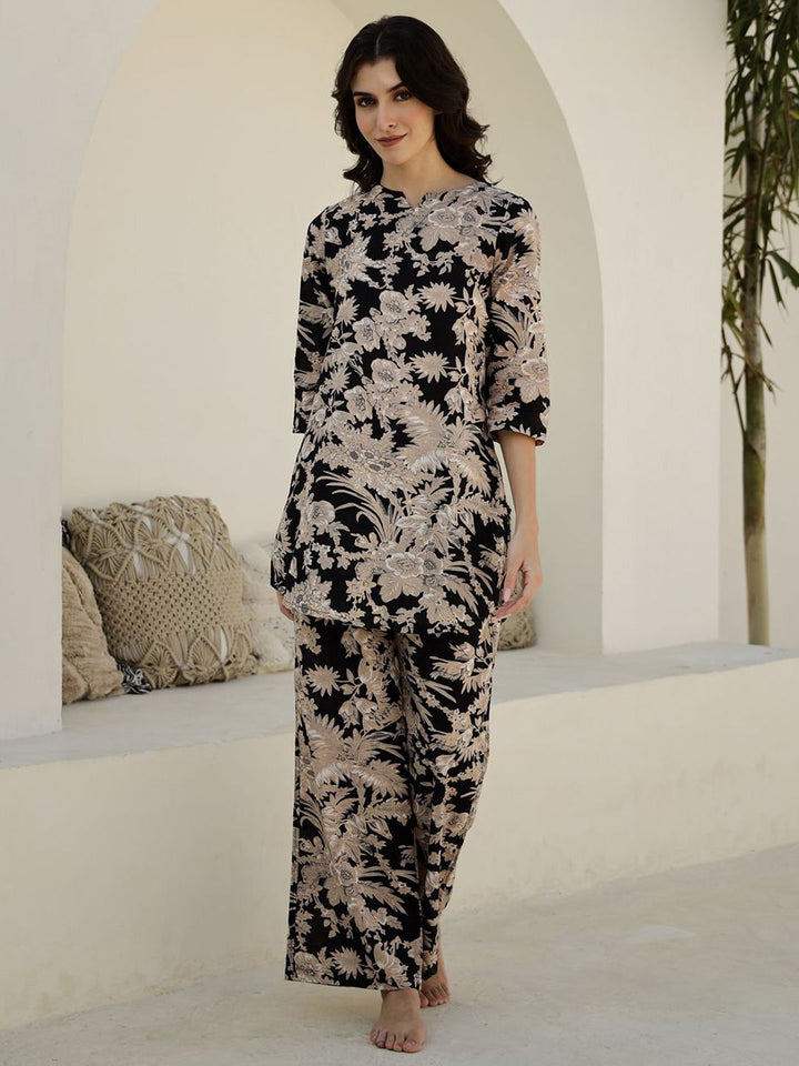 SANSKRUTIHOMES Women Floral Printed Pure Cotton Night suit