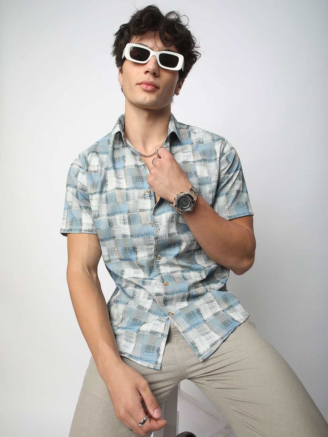 VASTRADO Men Classic Spread Collar Geometric Printed Cotton Slim Fit Casual Shirt