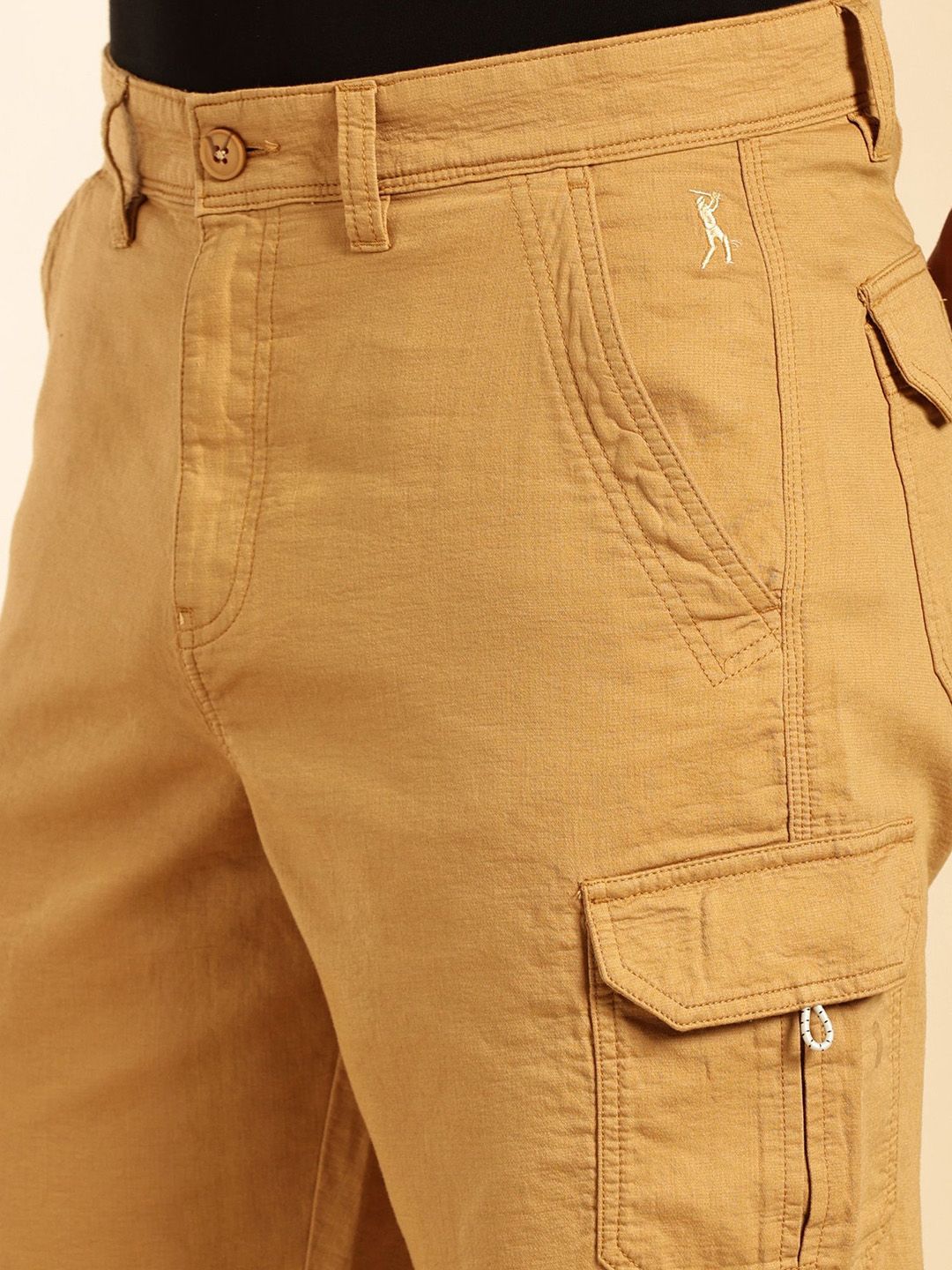 Thomas Scott Men Cotton Mid-Rise Cargo Shorts