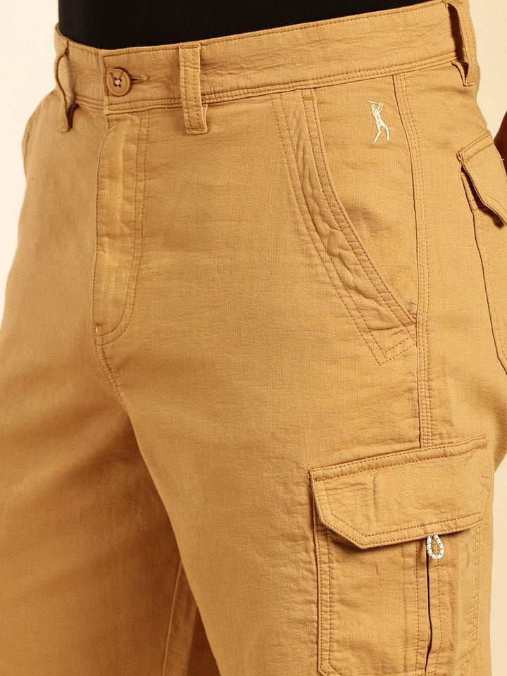 Thomas Scott Men Cotton Mid-Rise Cargo Shorts